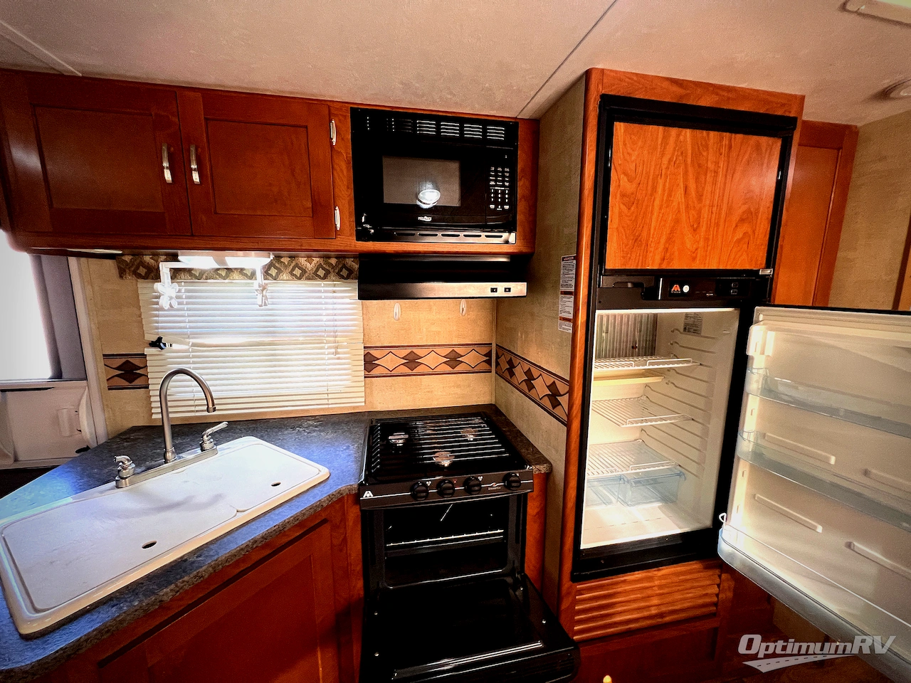 2014 Keystone Passport 2650BH Grand Touring Photo 8