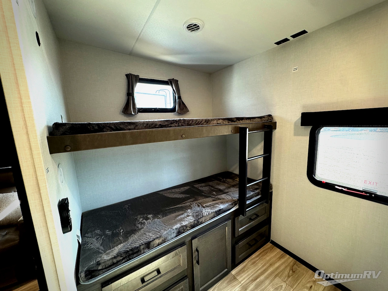 2027 Venture SportTrek Touring Edition STTF354VBH Photo 5