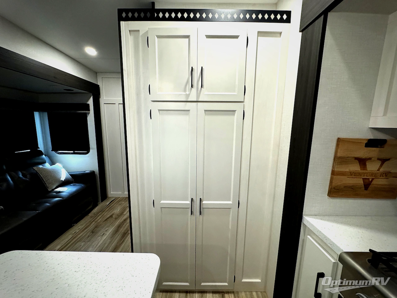 2027 Venture SportTrek Touring Edition STTF354VBH Photo 8