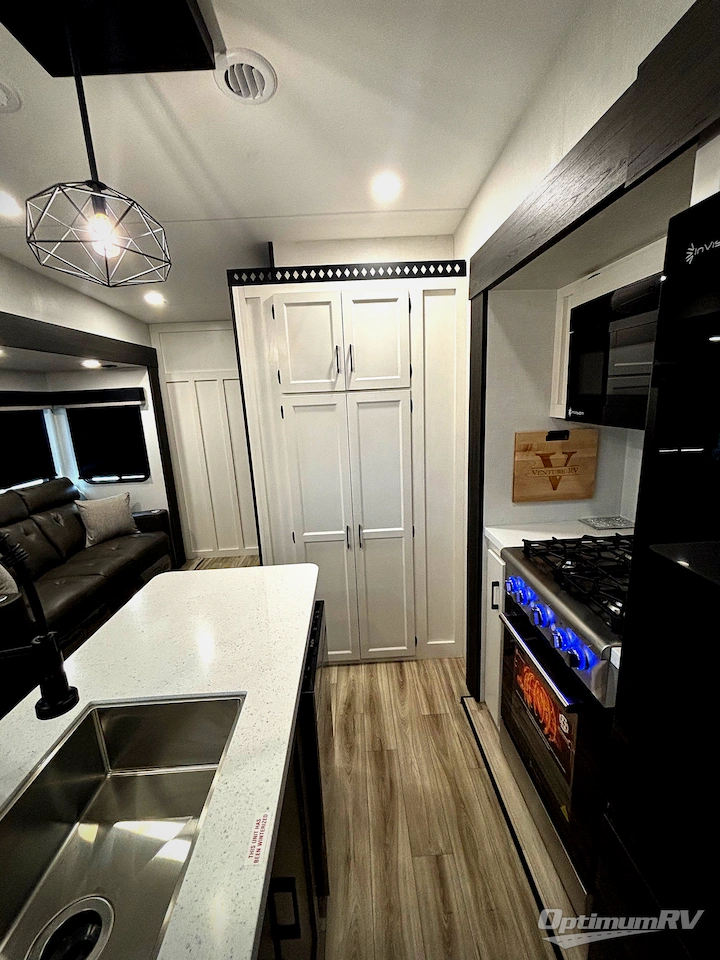 2027 Venture SportTrek Touring Edition STTF354VBH Photo 20