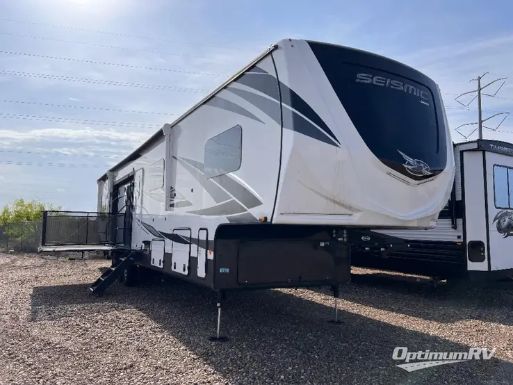 2021 Jayco Seismic 4113 RV Photo 1