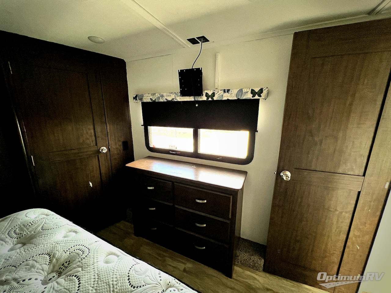 2025 Palomino Puma Destination 38DEN Photo 20