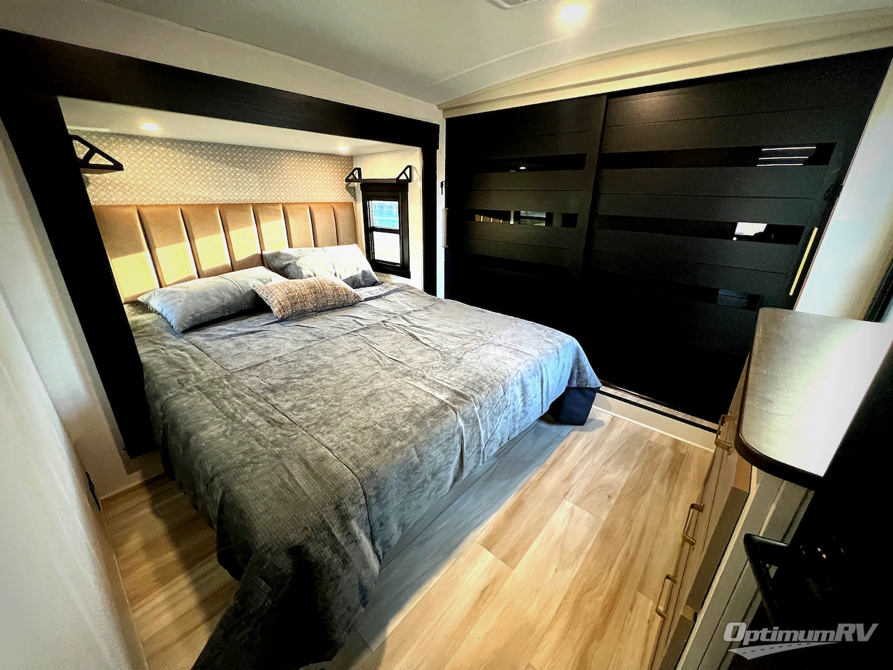 2026 Forest River Salem Hemisphere 286RL Photo 13