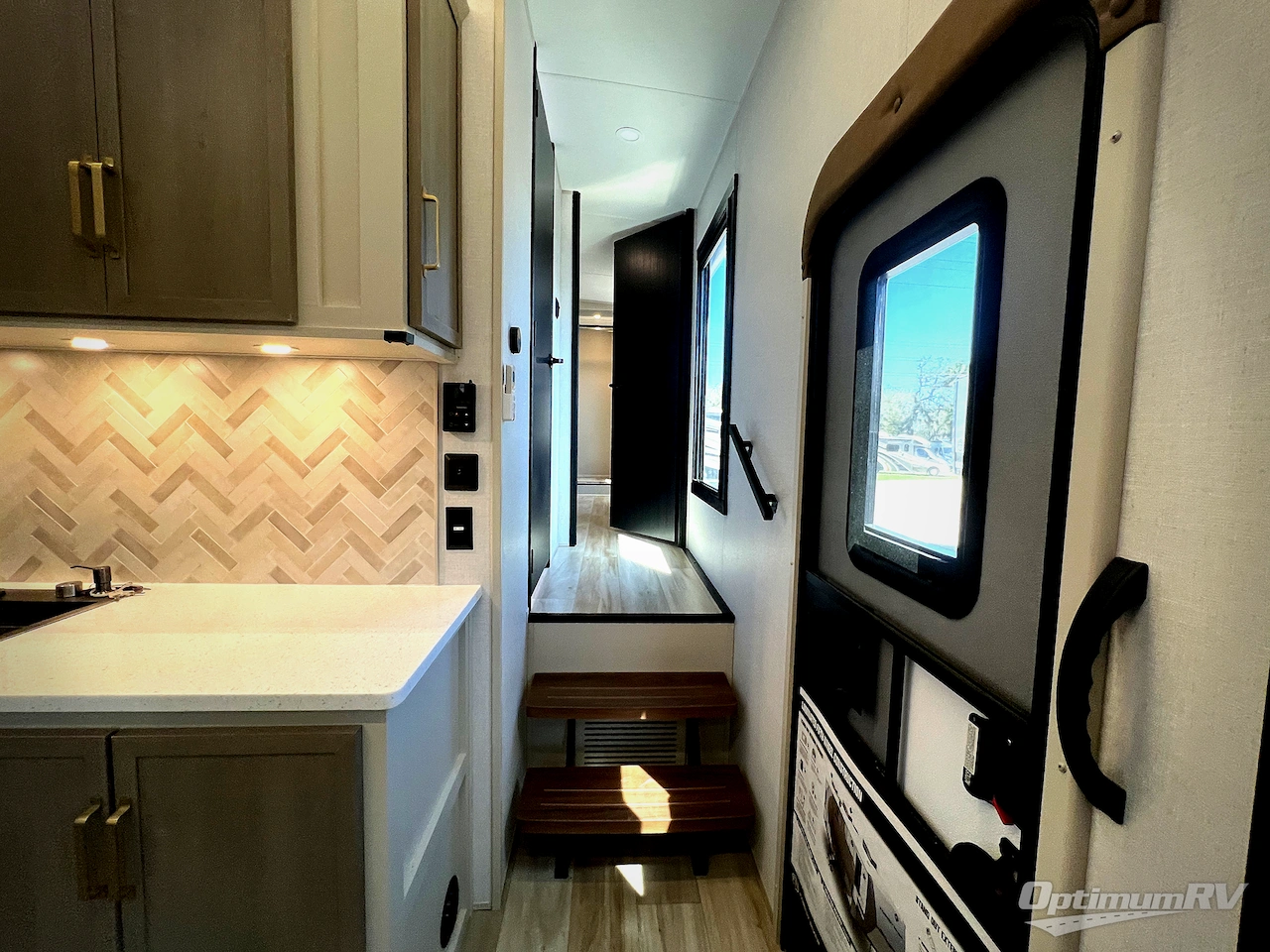 2026 Forest River Salem Hemisphere 376FAM Photo 17