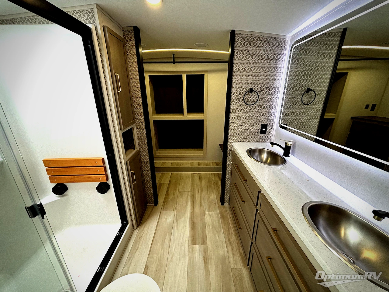 2026 Forest River Salem Hemisphere 380WDR Photo 8