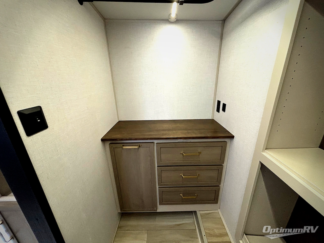 2026 Forest River Salem Hemisphere 380WDR Photo 10