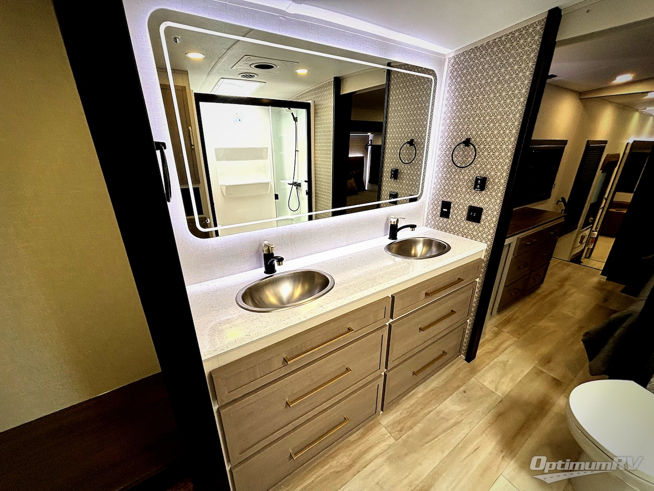 2026 Forest River Salem Hemisphere 380WDR Photo 13