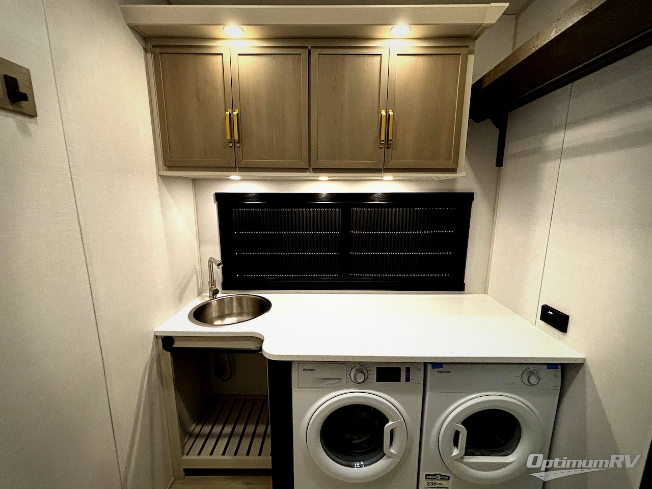 2026 Forest River Salem Hemisphere 380WDR Photo 18