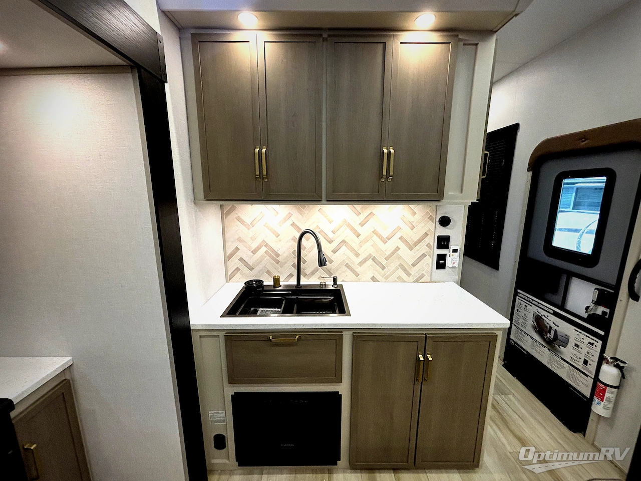 2026 Forest River Salem Hemisphere 380WDR Photo 20