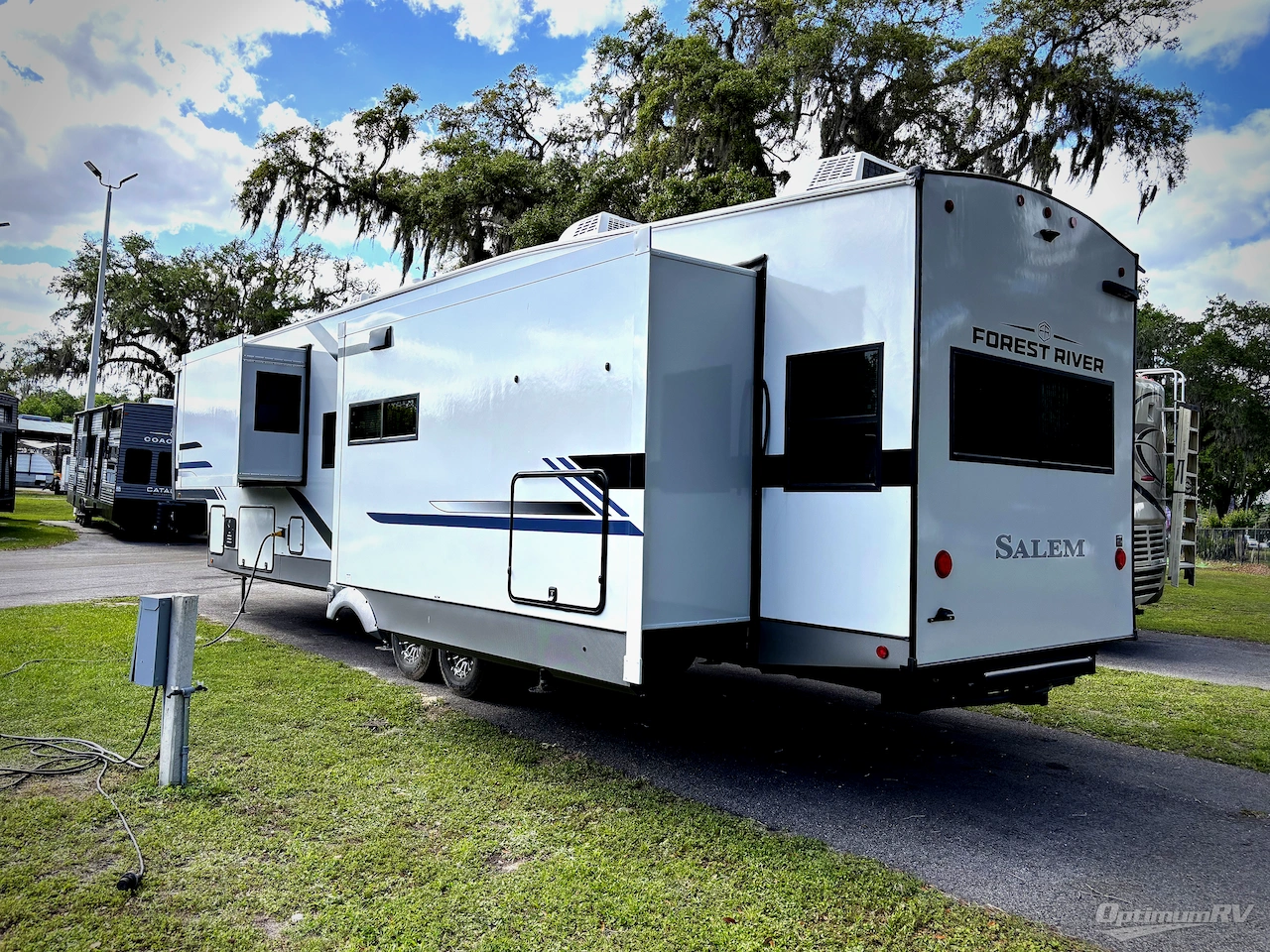 2026 Forest River Salem Hemisphere 380WDR Photo 3