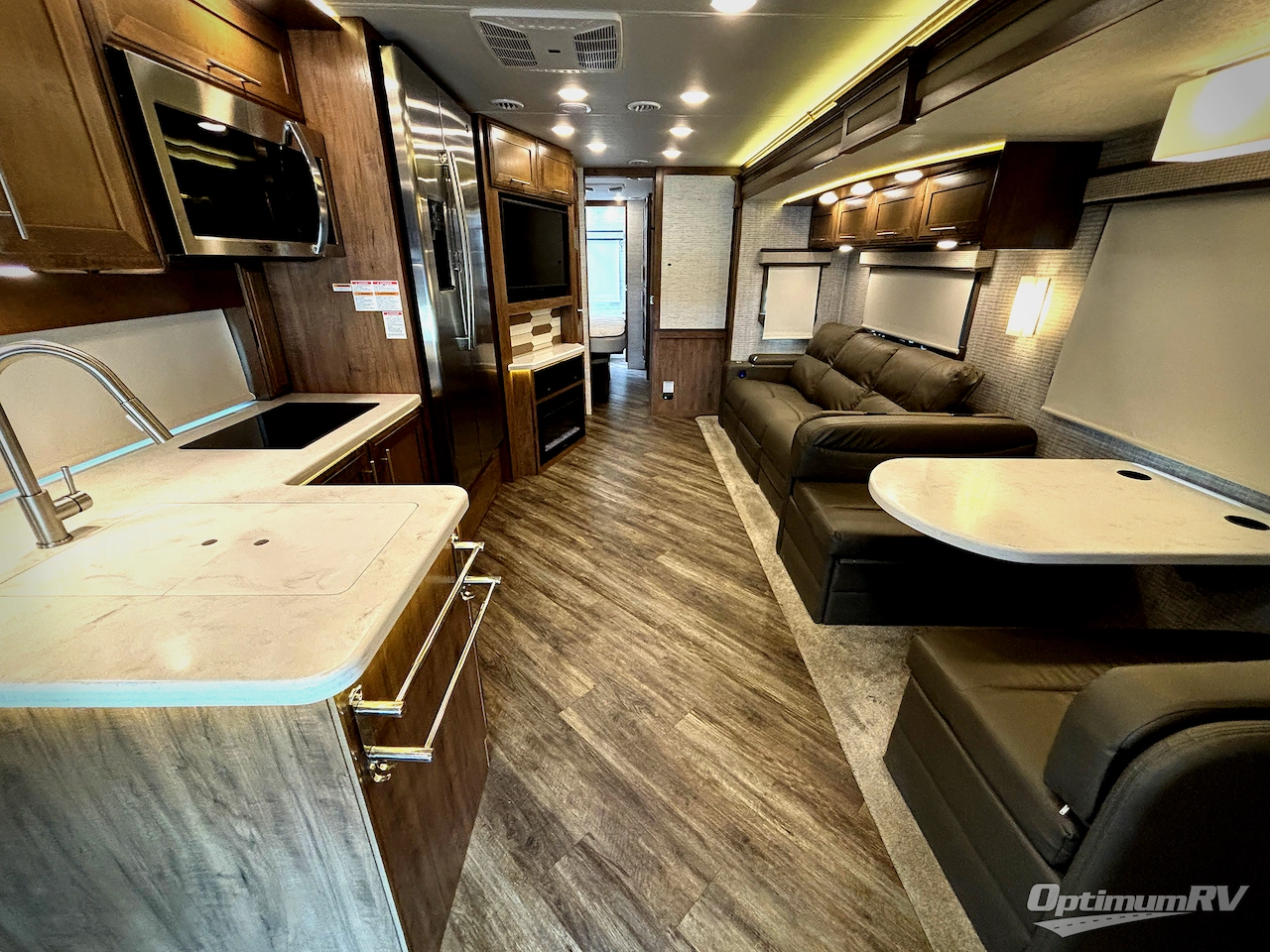 2024 Entegra Accolade 37K Photo 4