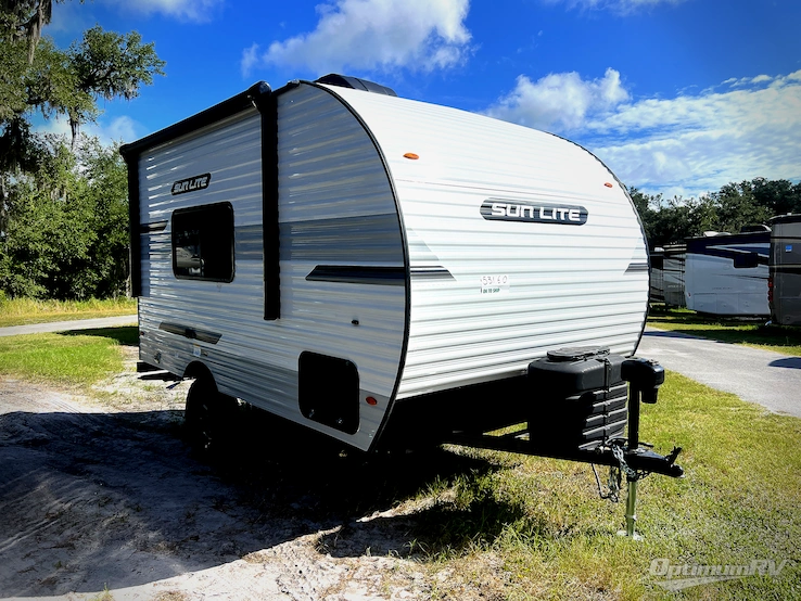 2027 Sunset Park Sun Lite 16BH RV Photo 1