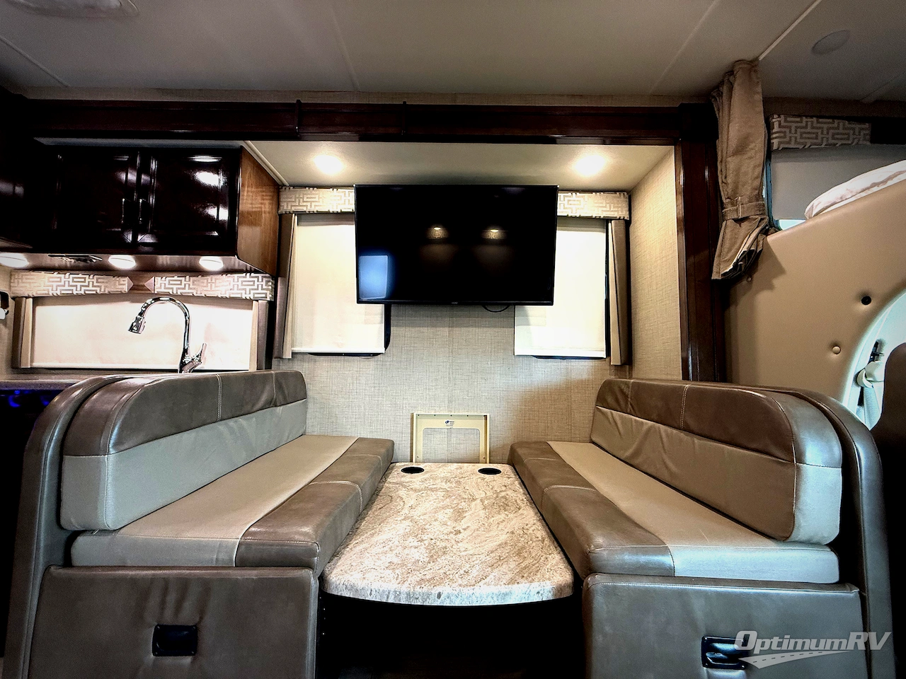 2019 Thor Quantum KW29 Photo 4