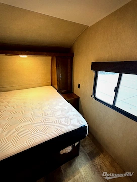 2019 Gulf Stream Ameri-Lite Ultra Lite 281BH RV Photo 3