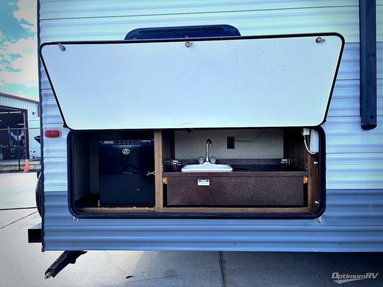 2019 Gulf Stream Ameri-Lite Ultra Lite 281BH Photo 4