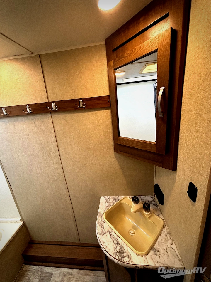 2019 Gulf Stream Ameri-Lite Ultra Lite 281BH Photo 14