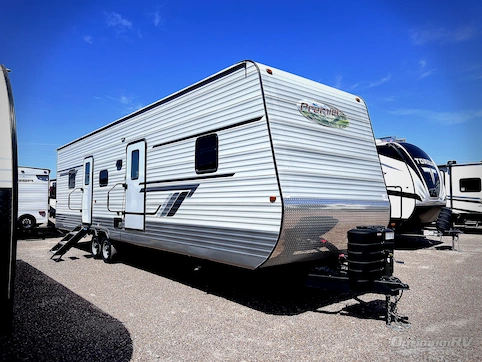 Used 2025 HL Enterprise Hy-Line 38 Premier Featured Photo