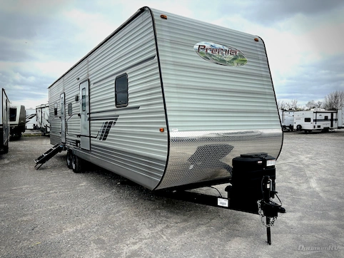 Used 2025 HL Enterprise Hy-Line HY38 Featured Photo