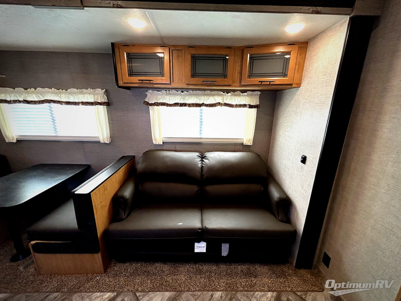 2025 HL Enterprise Hy-Line HY38 Photo 11