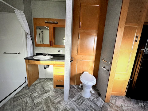 2025 HL Enterprise Hy-Line 38 Premier RV Floorplan Photo