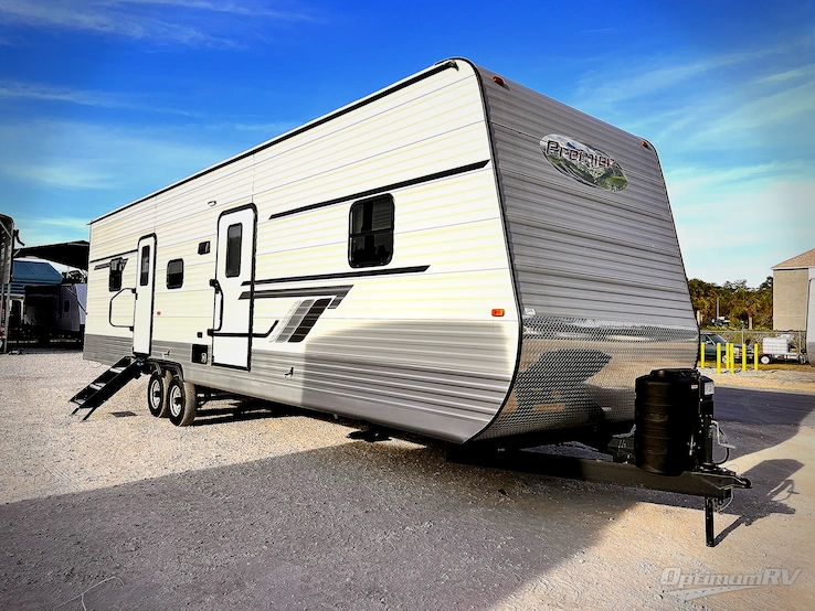 2025 HL Enterprise Hy-Line 38 Premier RV Photo 1