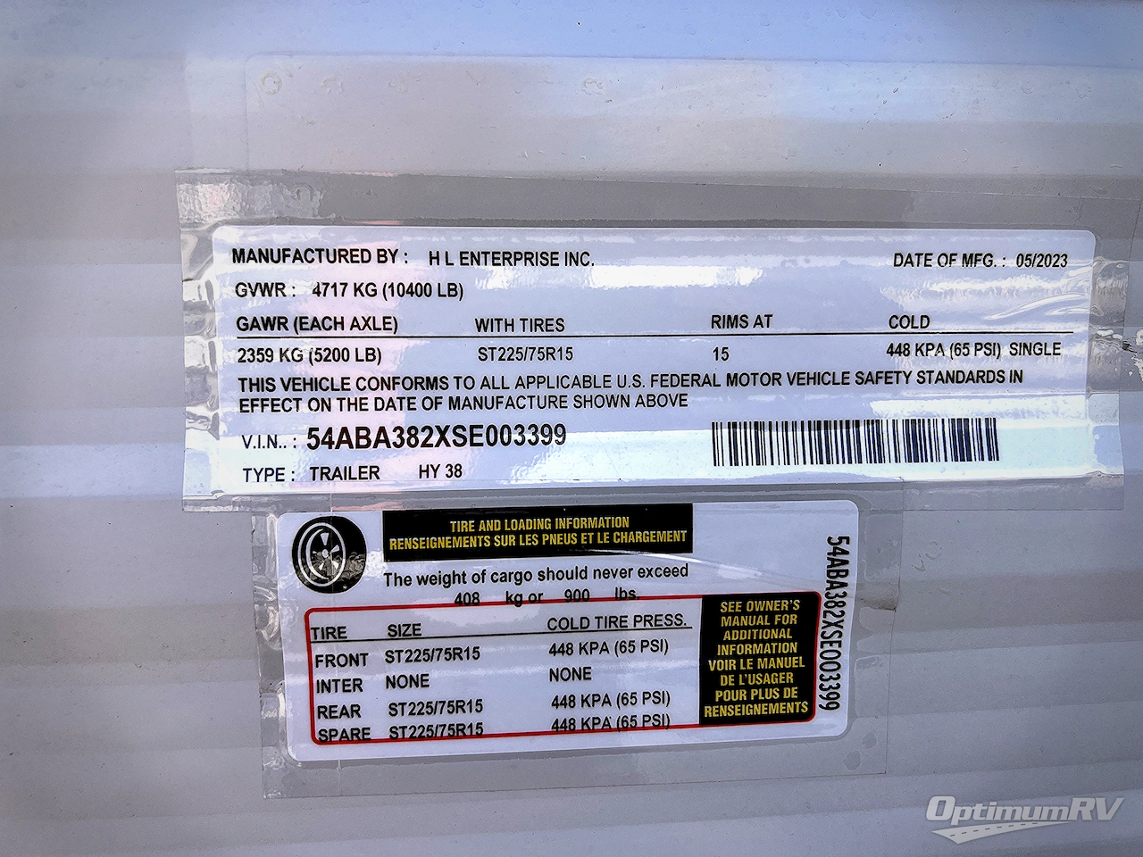 2025 HL Enterprise Hy-Line 38 Premier Photo 17