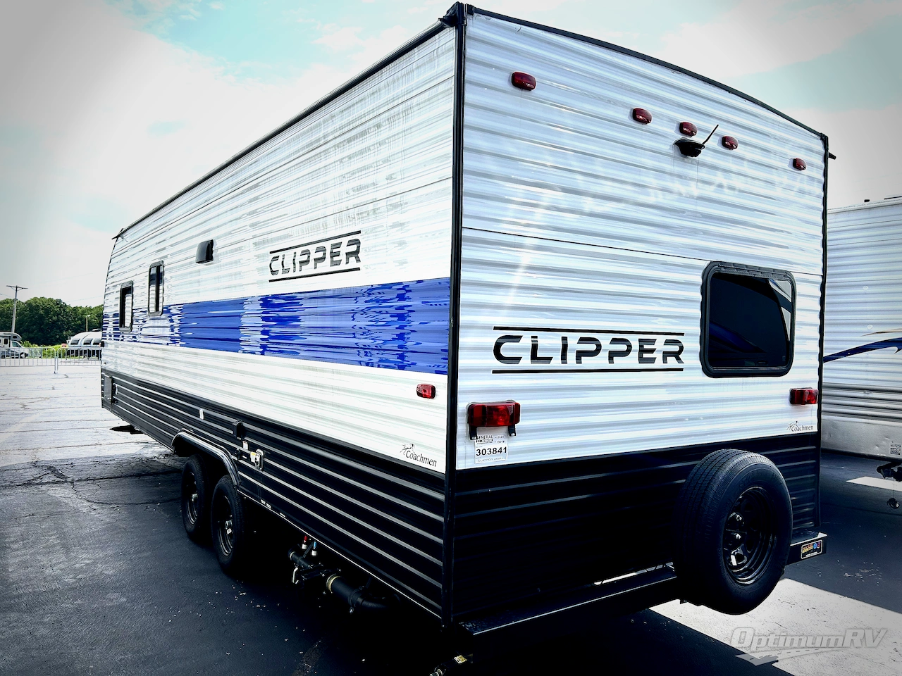 2024 Coachmen Clipper 5K Series 26BH Photo 3