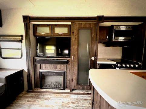2020 Starcraft Telluride 292RLS RV Photo 2