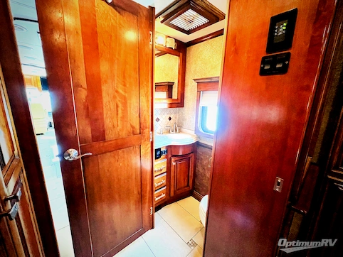 2011 Tiffin Allegro Bus 40 QXP RV Photo 3