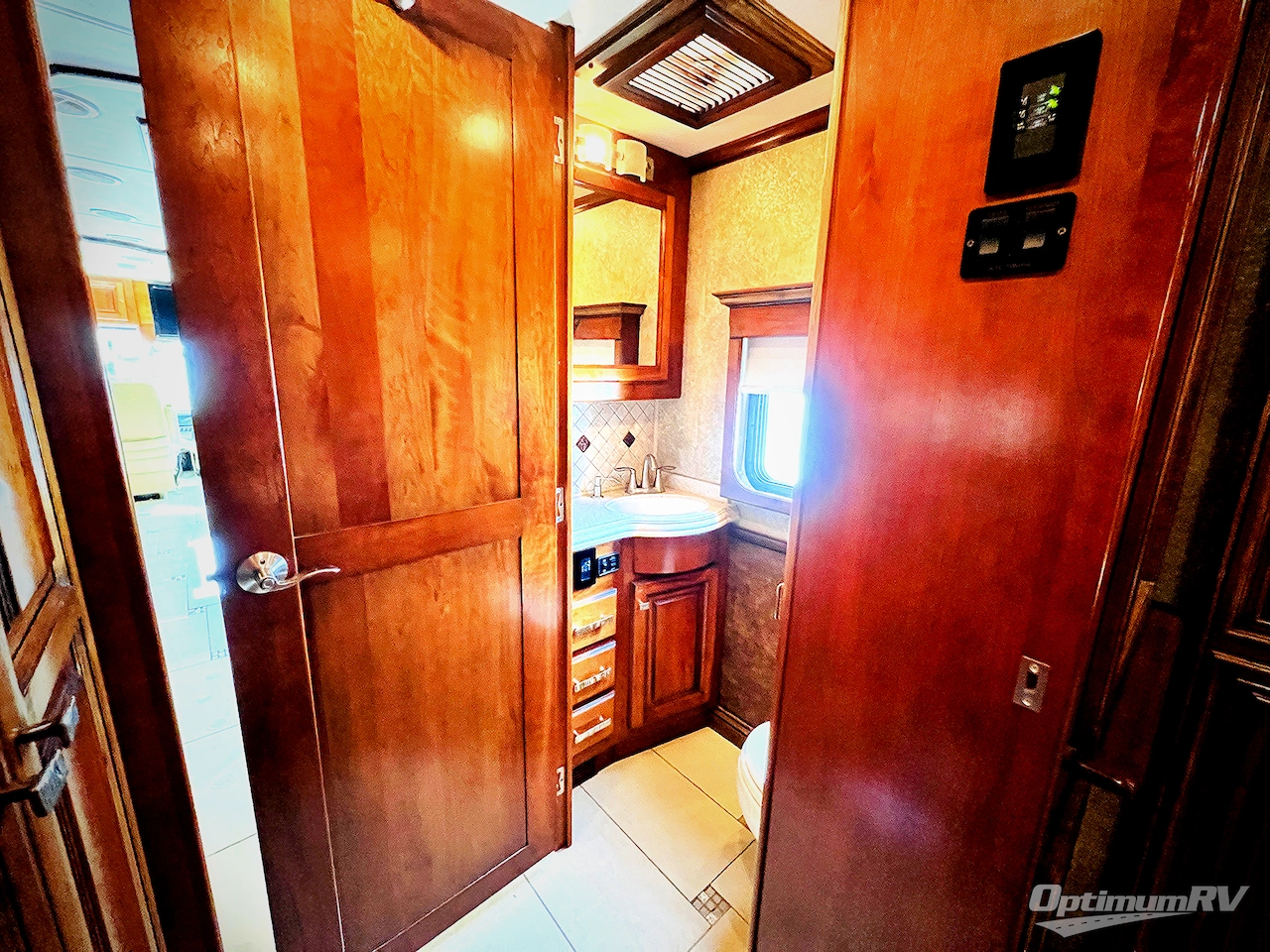 2011 Tiffin Allegro Bus 40 QXP Photo 17