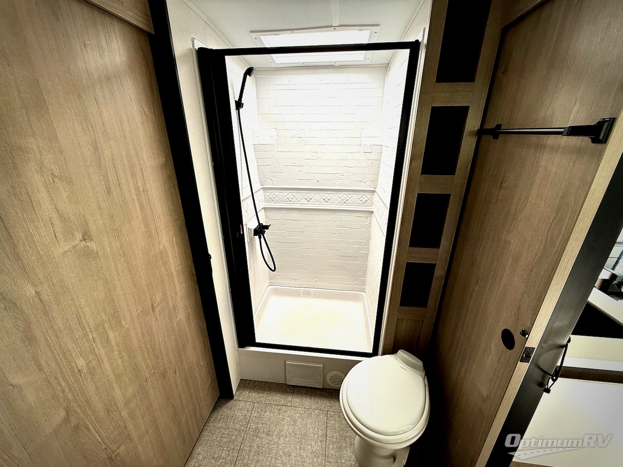 2025 Grand Design Imagine 2500RL Photo 11