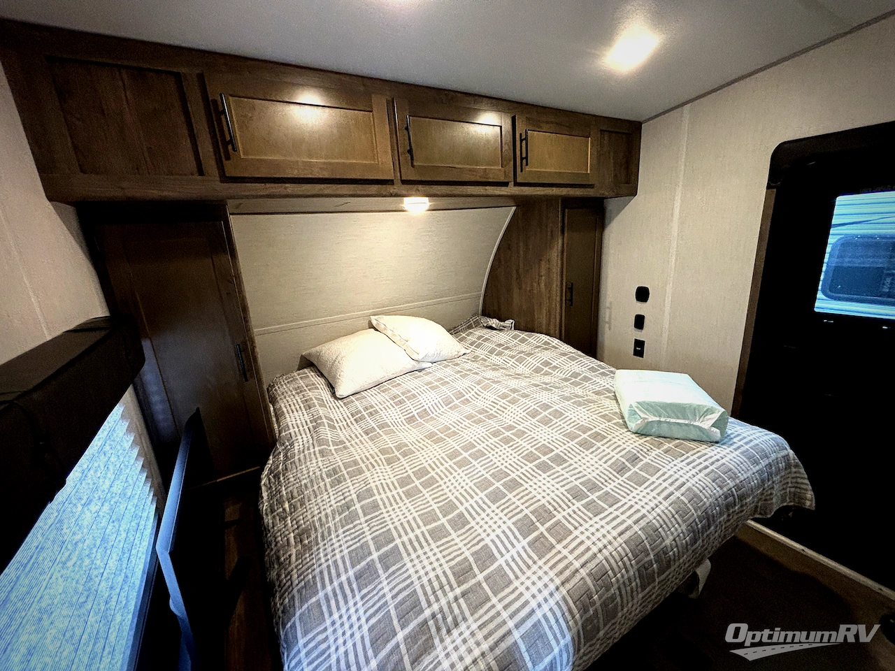 2022 Forest River Vengeance Rogue 29KS Photo 15