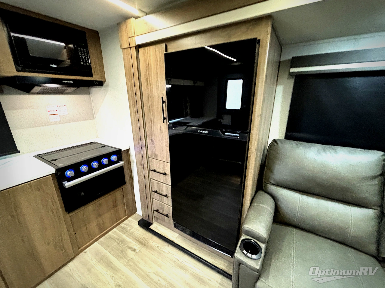 2024 Grand Design Imagine XLS 23LDE Photo 13