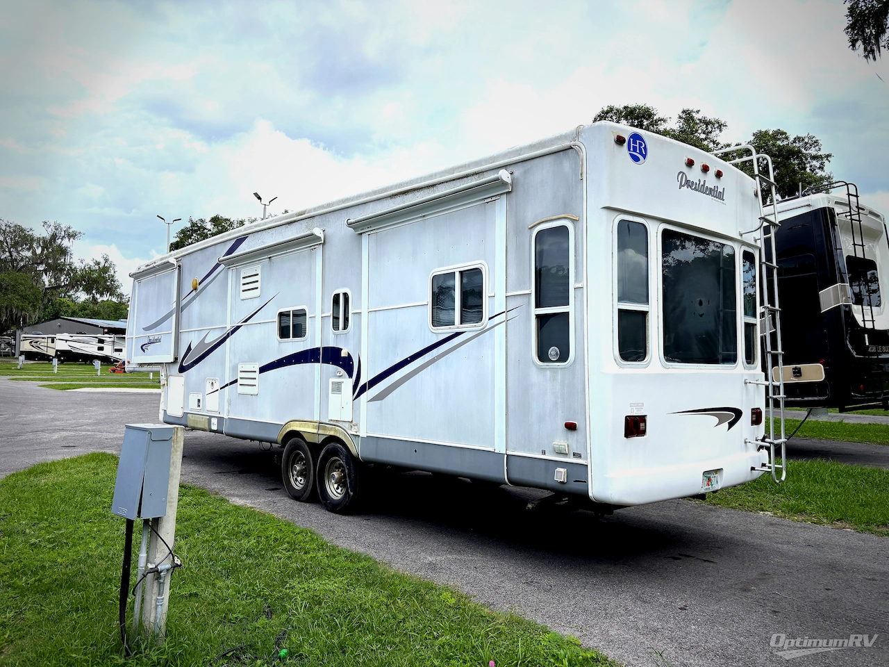 2003 Holiday Rambler Presidential 36RLQ Photo 3