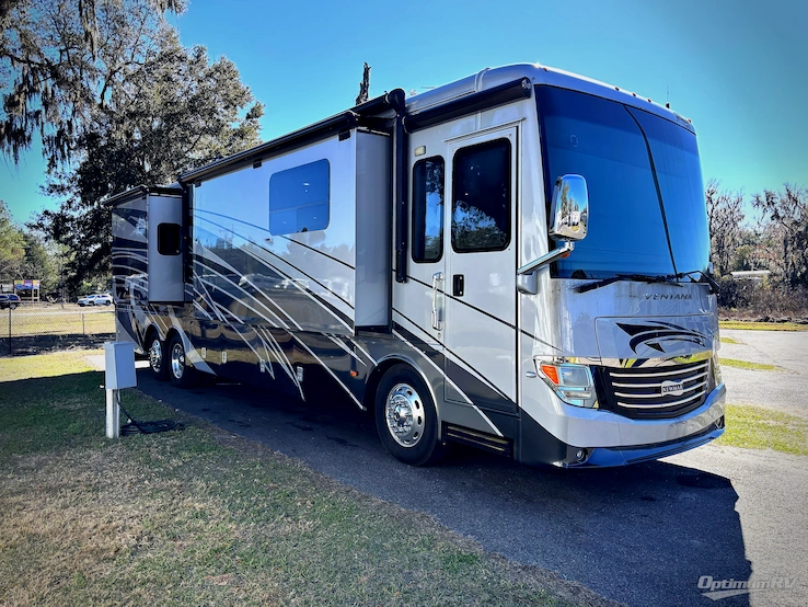 2016 Newmar Ventana 4037 RV Photo 1