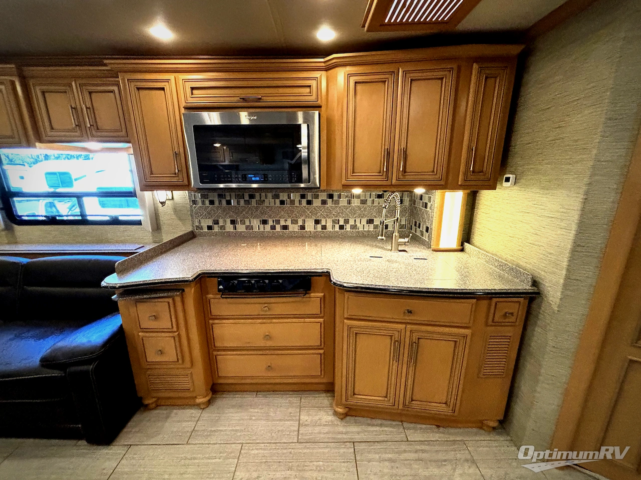 2016 Newmar Ventana 4037 Photo 6