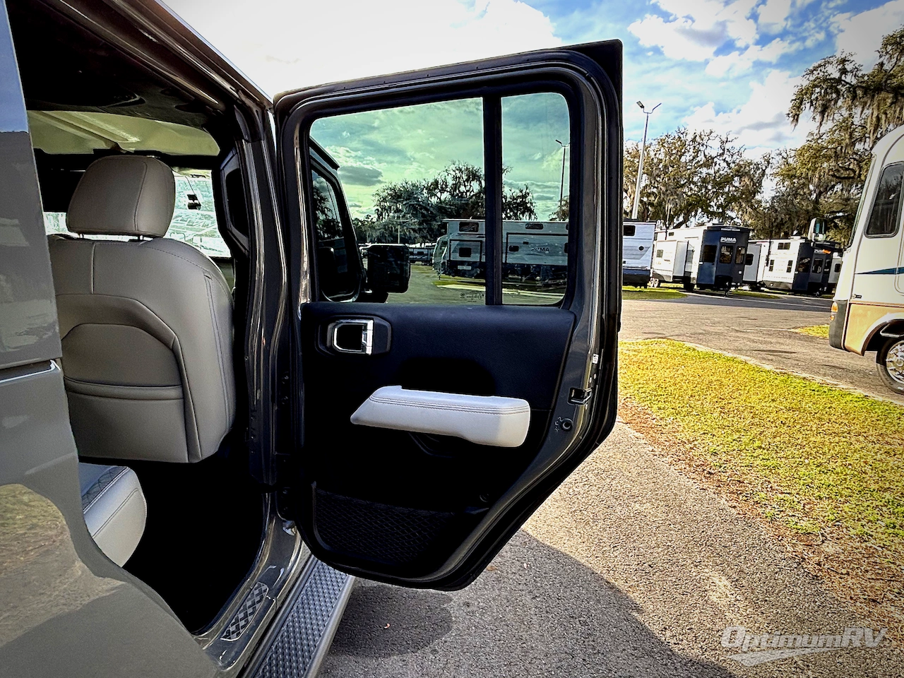 2023 Jeep Jeep Gladiator Photo 16