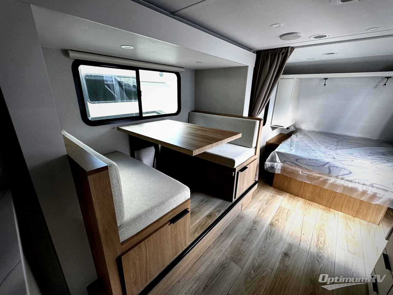 2026 Winnebago Micro Minnie 2108FBS Photo 5