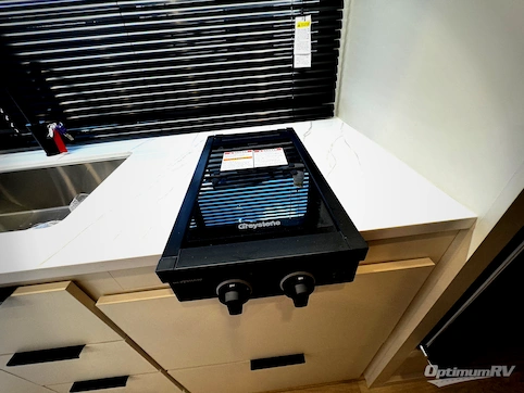 2026 Winnebago Micro Minnie 2100BH RV Photo 3