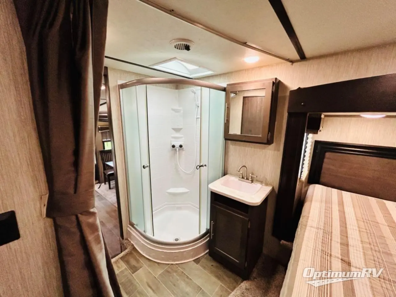 2019 CrossRoads Cruiser Aire CR24RL Photo 15
