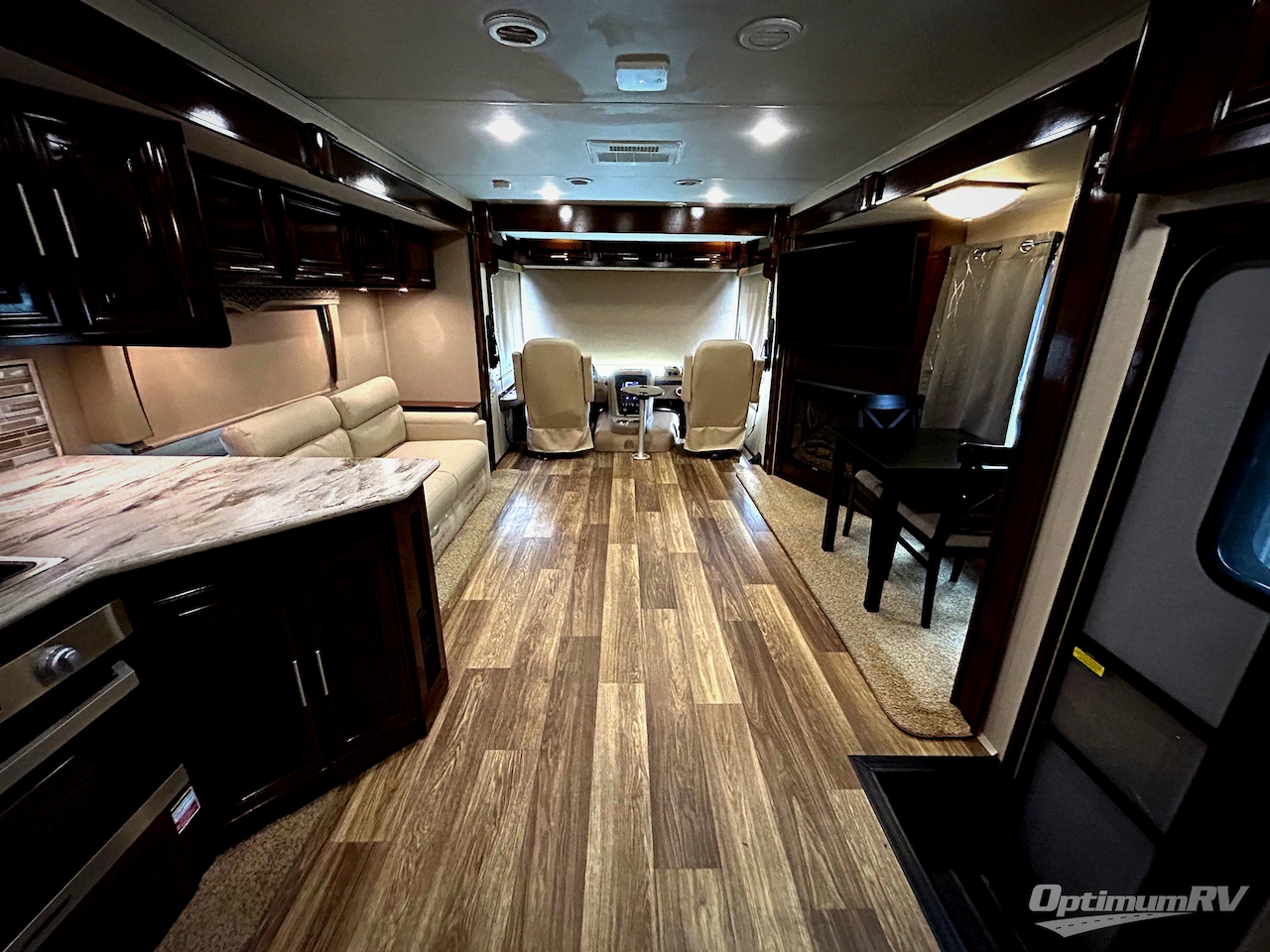 2019 Forest River Georgetown XL 378TS Photo 5