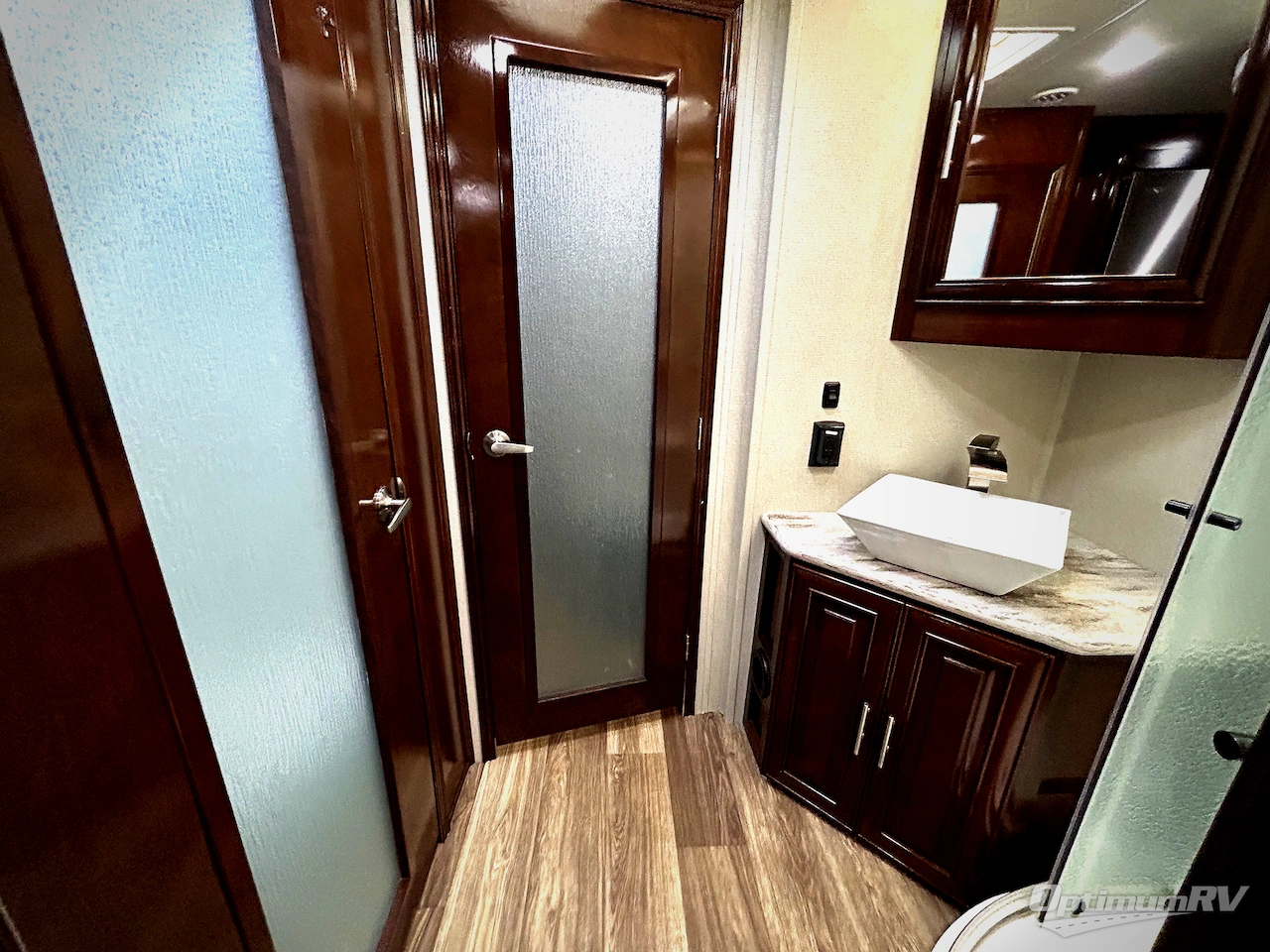 2019 Forest River Georgetown XL 378TS Photo 16