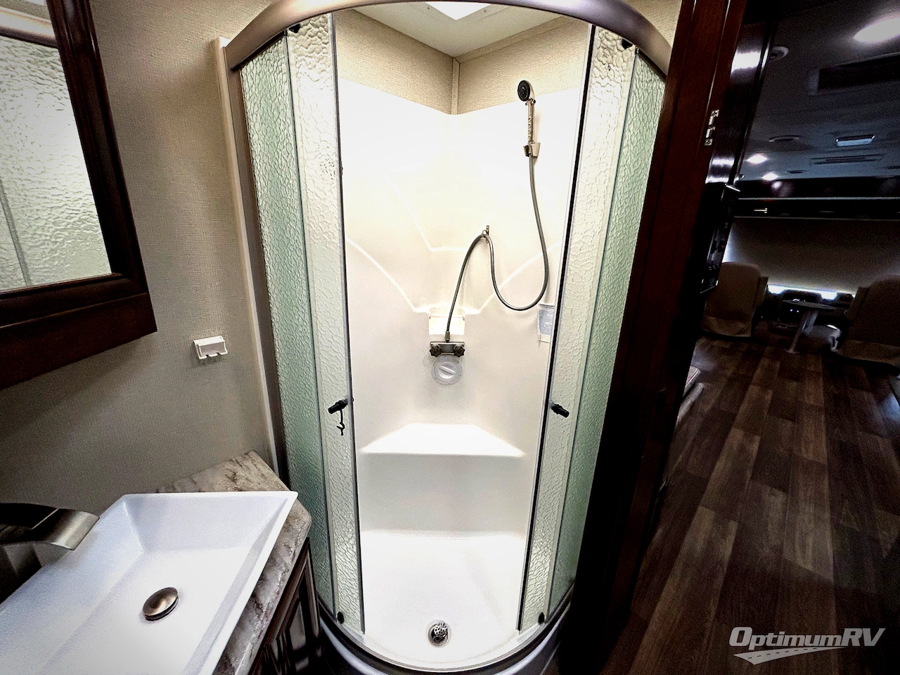 2019 Forest River Georgetown XL 378TS Photo 17