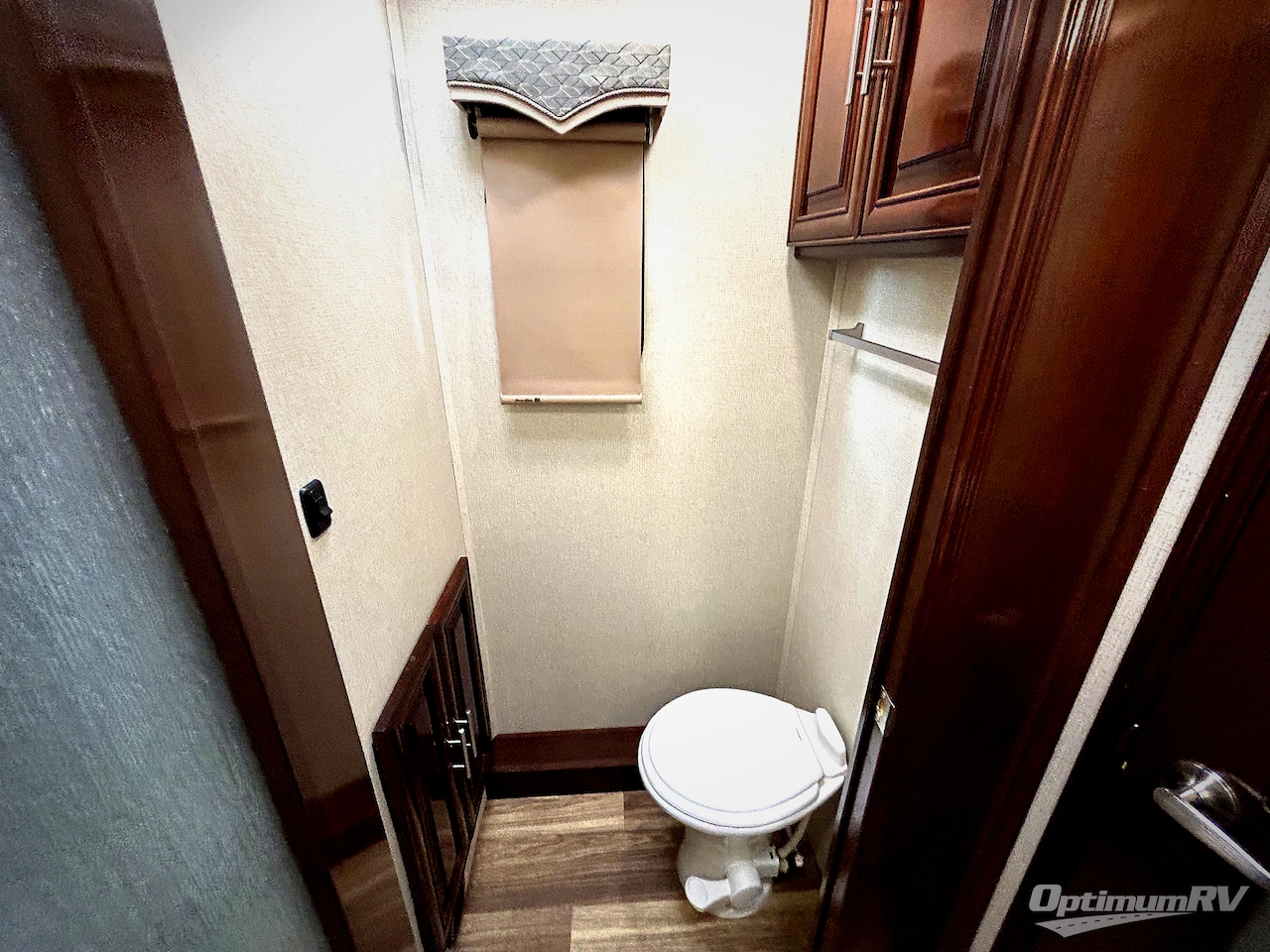 2019 Forest River Georgetown XL 378TS Photo 19