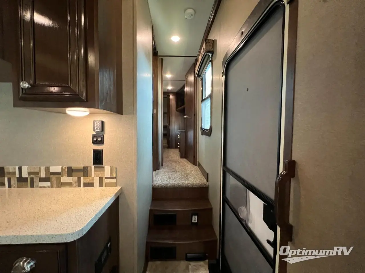 2019 Redwood Redwood 3401RL Photo 23