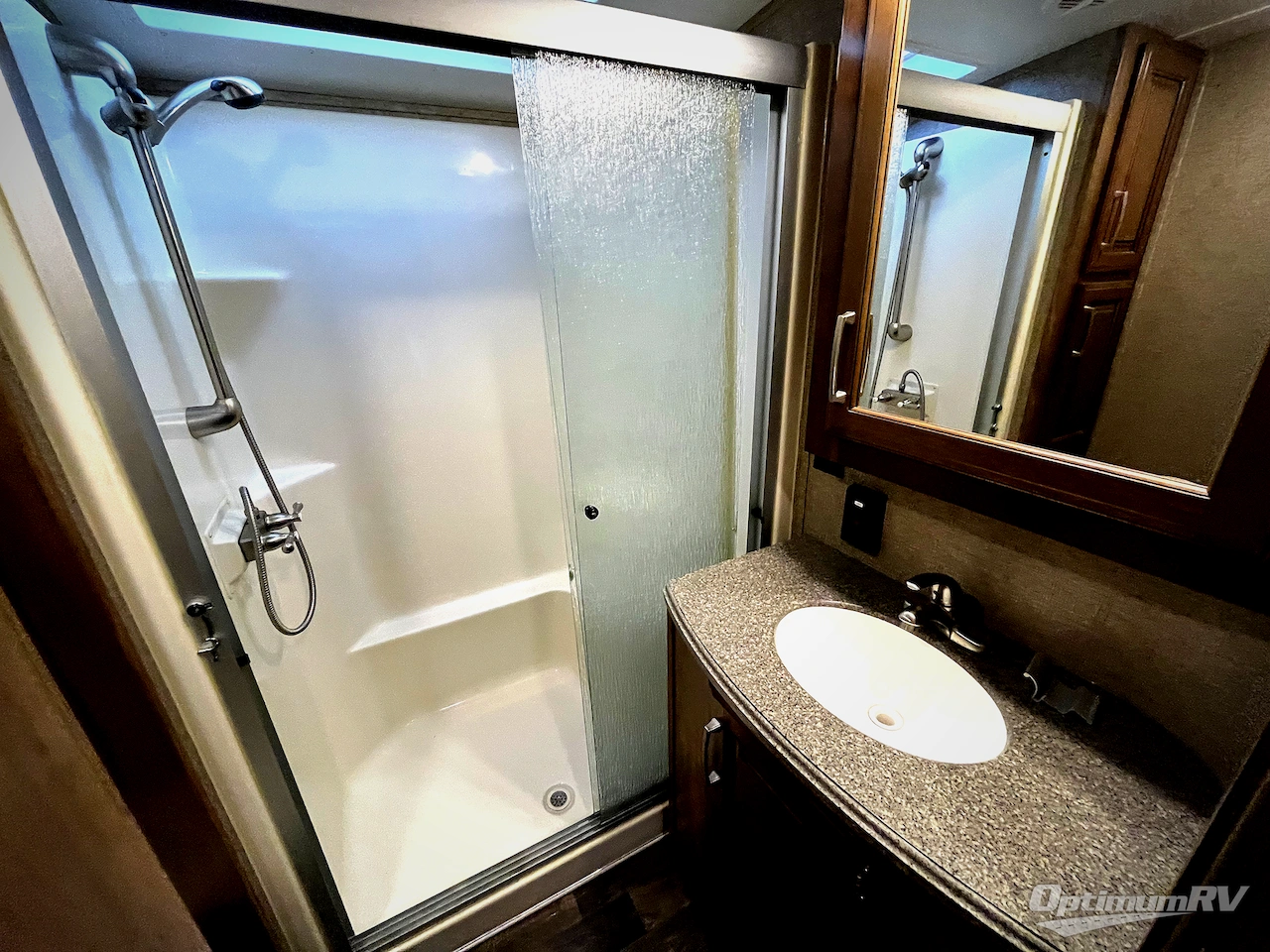 2017 Keystone Montana 3661RL Photo 7