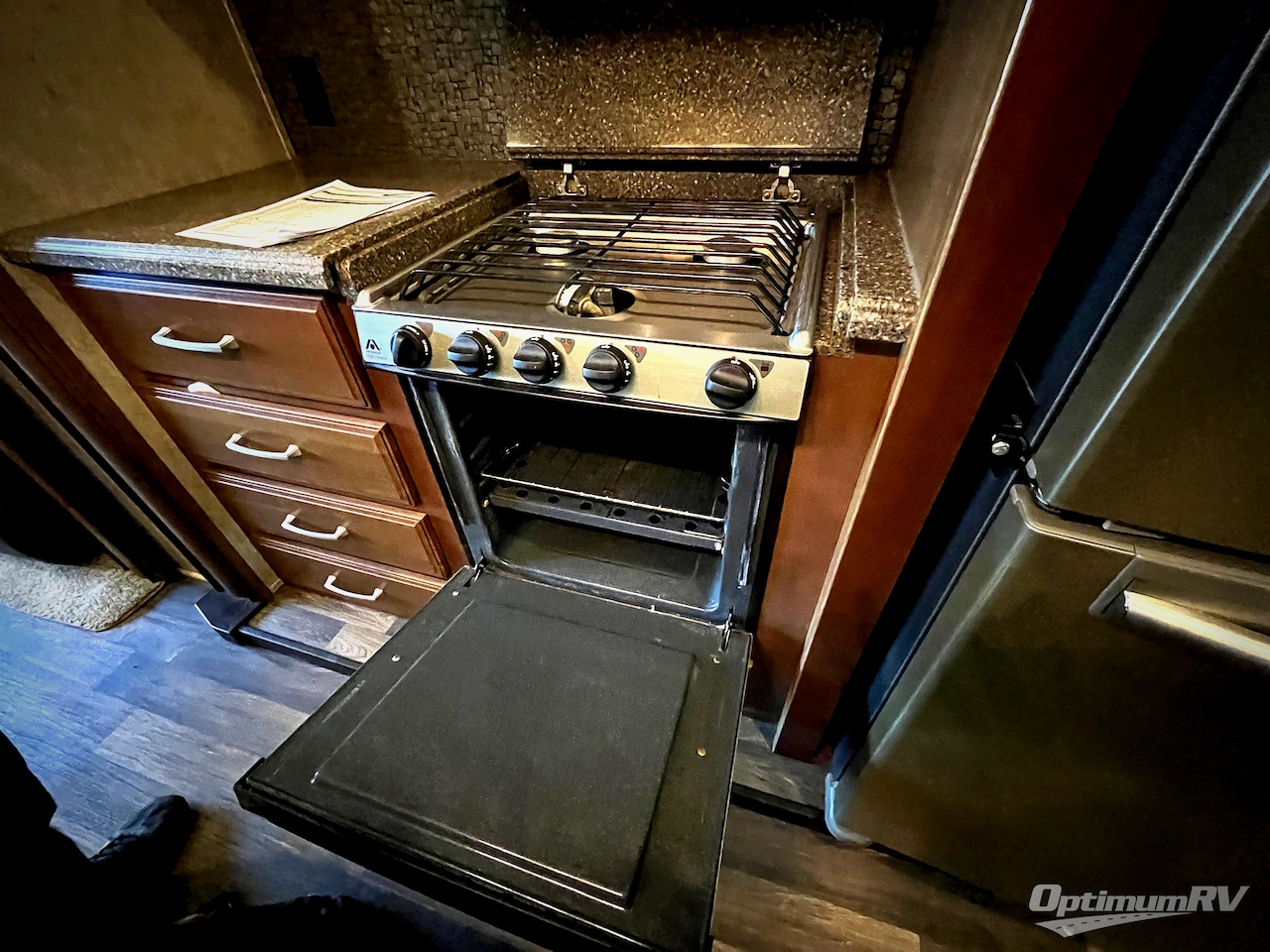 2017 Keystone Montana 3661RL Photo 21
