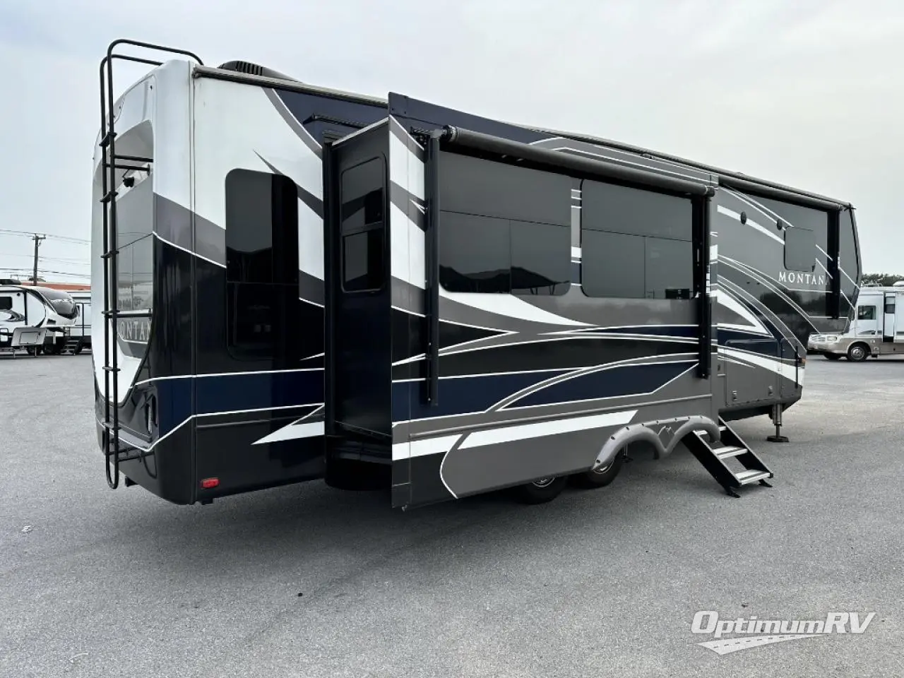 2020 Keystone Montana 3120RL Photo 3