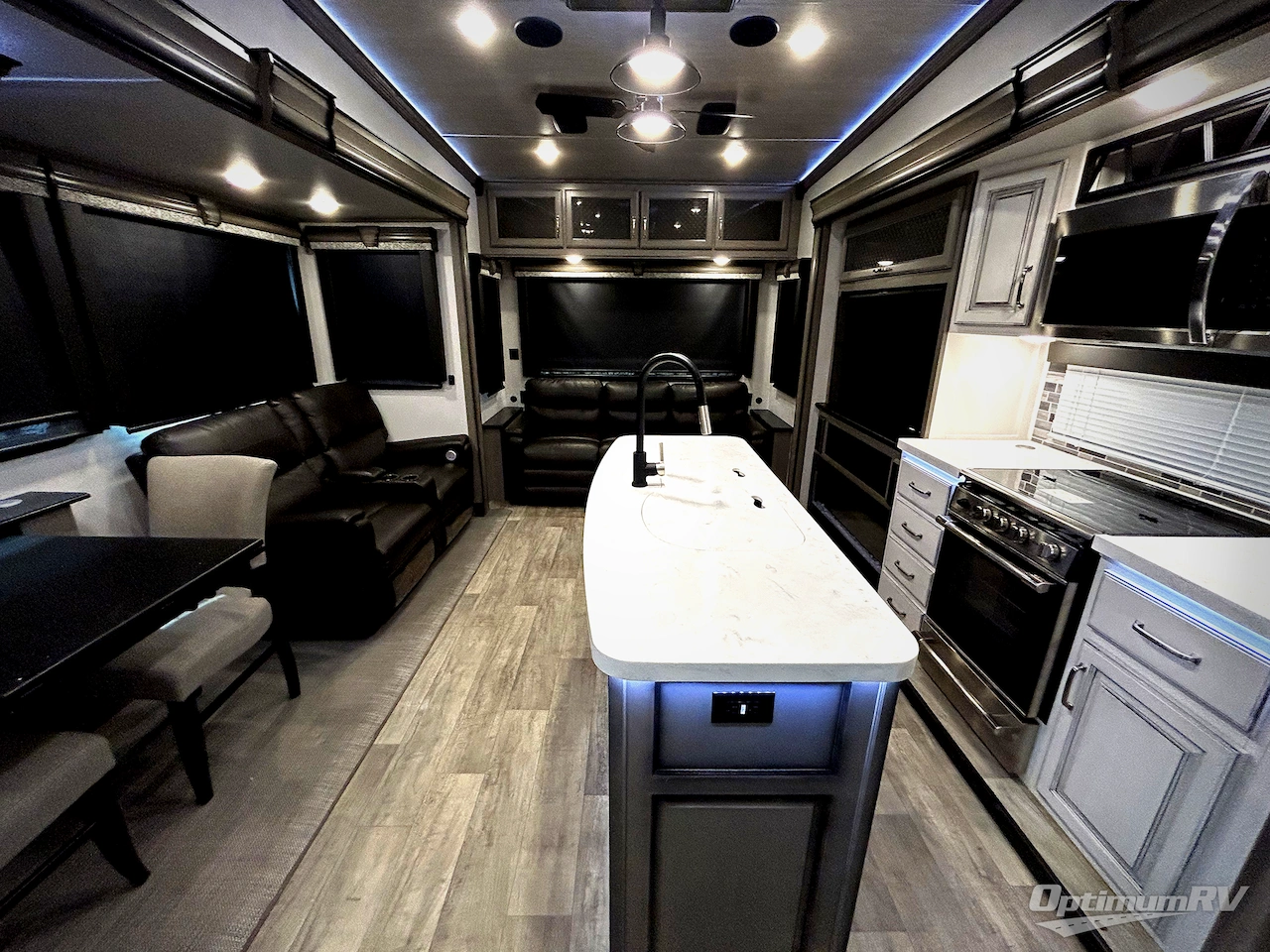 2021 Keystone Montana 3121RL Photo 4