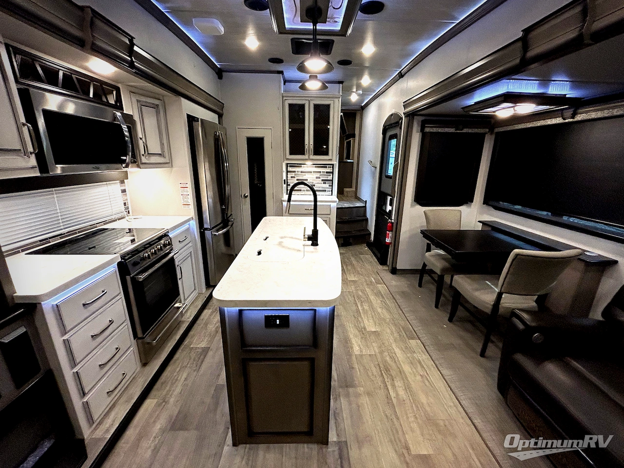 2021 Keystone Montana 3121RL Photo 5